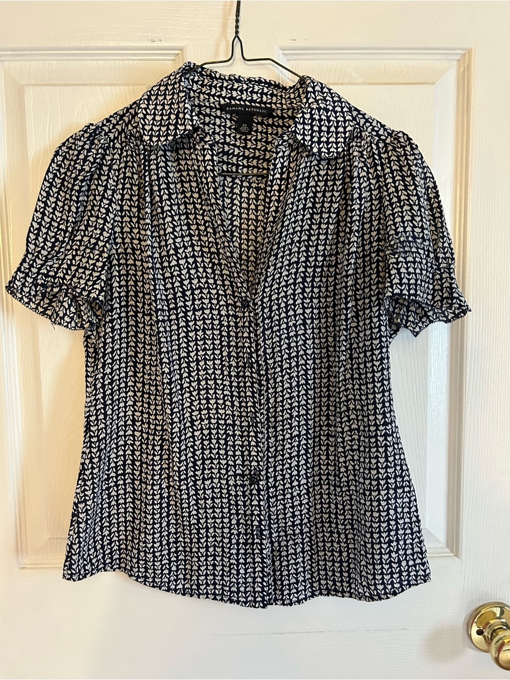 Banana Republic Navy & White Printed Button-Front Blouse